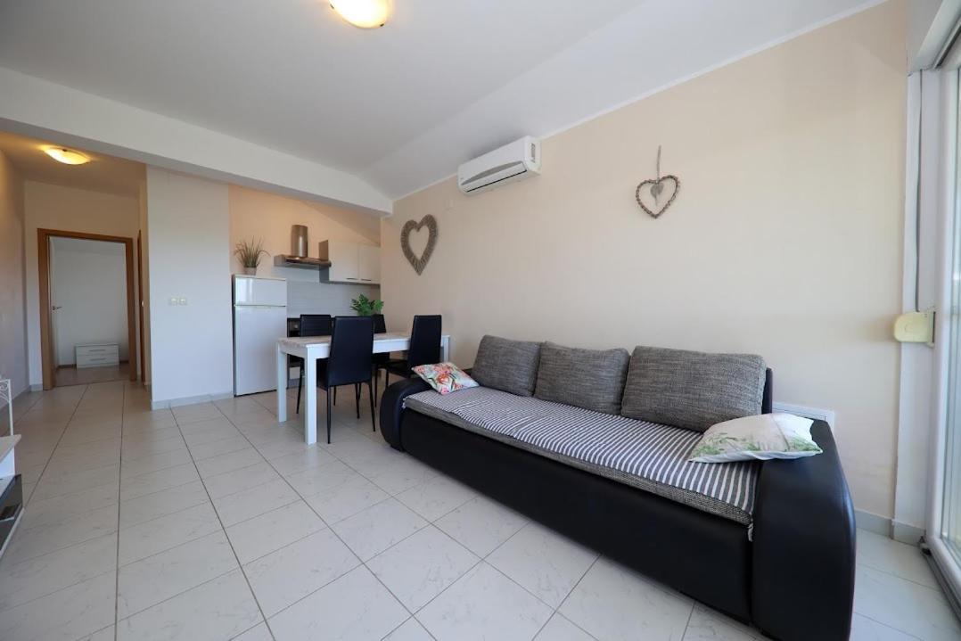 Apartments Kate Муртер Экстерьер фото